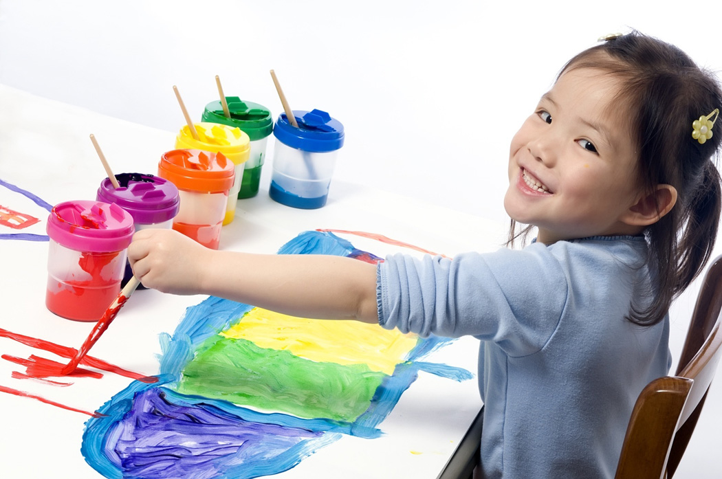 Pyoung girl painting